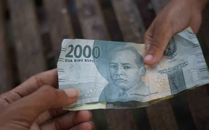 Cara Menabung Uang Jajan Rp2000 untuk Beli HP